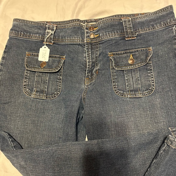GUC Old Navy Blue Jeans. Size 14. - Picture 5 of 10